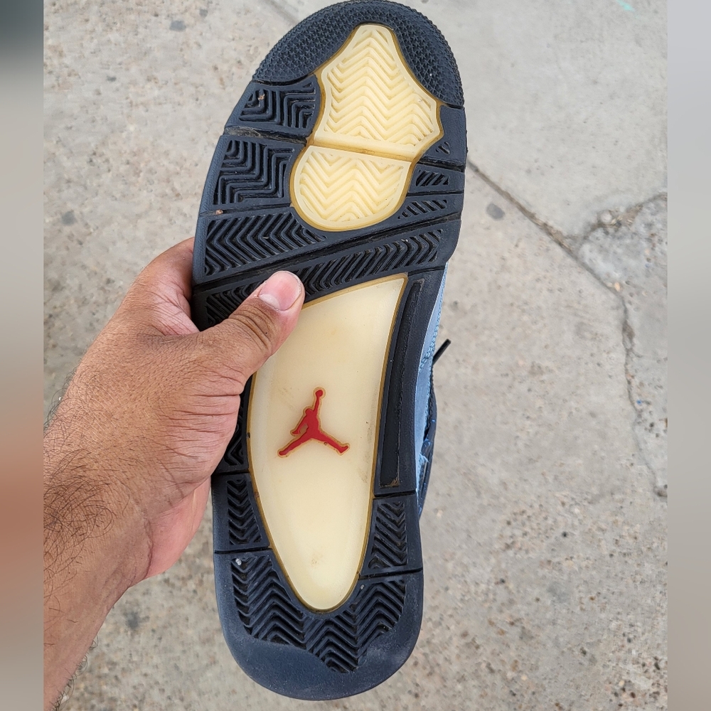 Jordan 4 - Picture 5 of 5